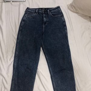 Dark Blue High Rise Mom Jeans!